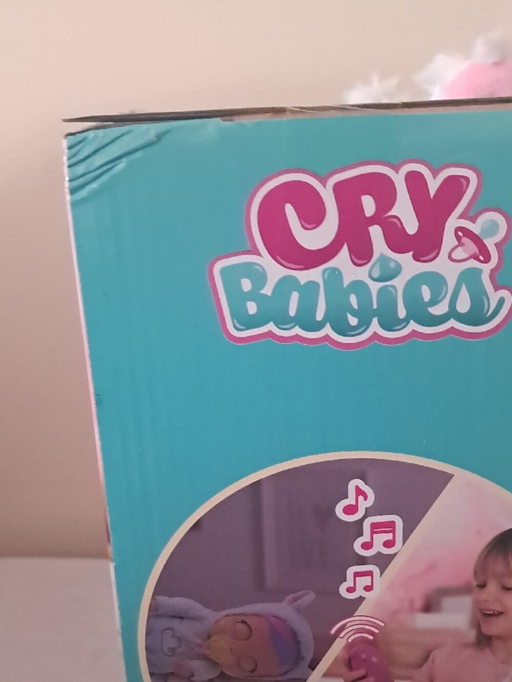 Cry Babies Sleep Routine Doll - Picture 9 of 11